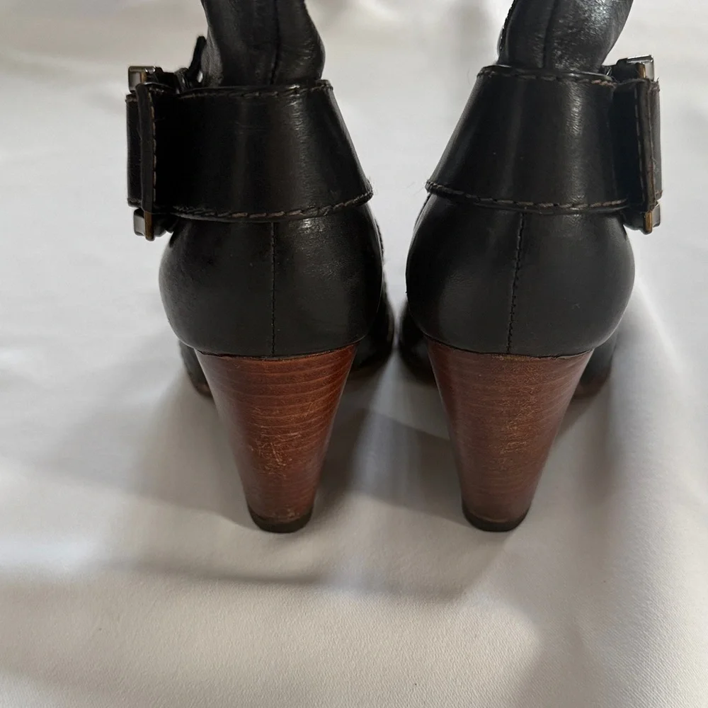 Frye Andrea Belted Tall boots black leather-Size 6.5US - Picture 11 of 12